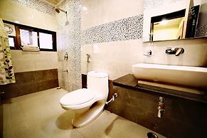 Eminence - Palm Residency