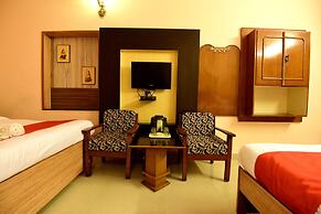 Eminence - Palm Residency