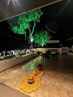 Eminence - Palm Residency