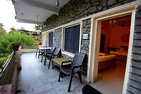 Eminence - Palm Residency