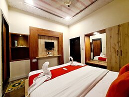 Eminence - Palm Residency