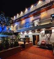 Eminence - Palm Residency