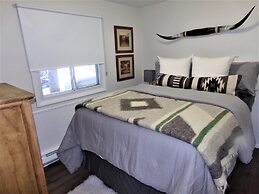 Blue River Condos 3 Bed 2 Bath