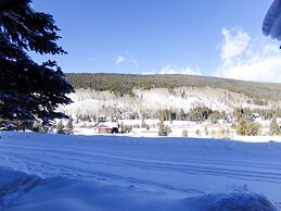 Blue River Condos 3 Bed 2 Bath