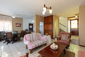 Port Edward Ocean View Duplex