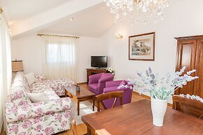 Apartments Villa Castello