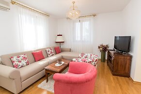 Apartments Villa Castello