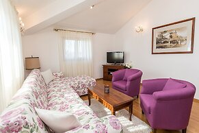 Apartments Villa Castello