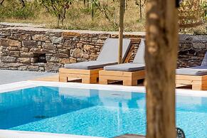 Anemoessa Luxury Villas