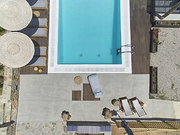 Anemoessa Luxury Villas