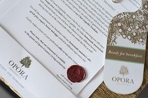 Opora Country Living