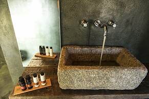 Opora Country Living