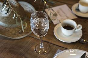 Opora Country Living