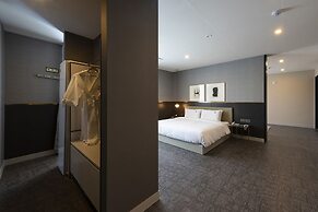 Browndot Seomyeon Business