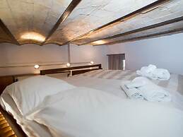 Trevi Fountain - Lovely Loft Apartment