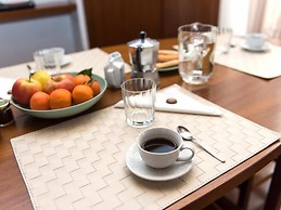 Trevi Fountain - Lovely Loft Apartment