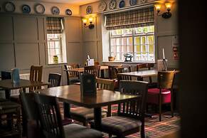 The Three Horseshoes