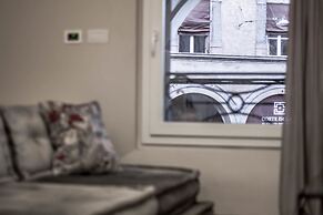 Santo Stefano Suites