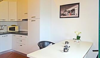 Holideal Campione Beach House