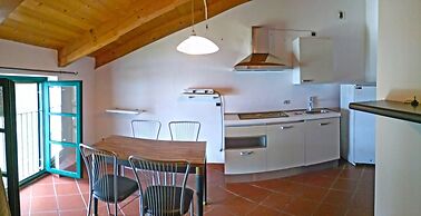 Holideal Campione Bed & Surf