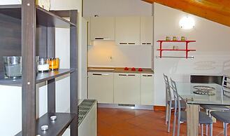 Holideal Campione Bed & Surf