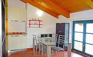 Holideal Campione Bed & Surf