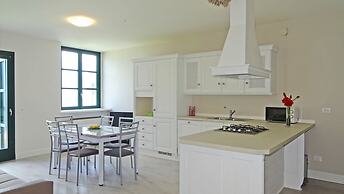 Holideal Campione Exclusive