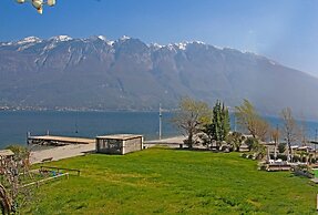 Holideal Campione Exclusive