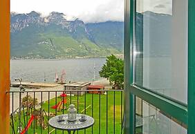 Holideal Campione Exclusive