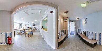 YHA Lulworth Cove - Hostel