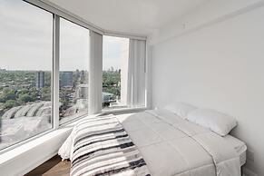 Amazing Royal Suites Yorkville