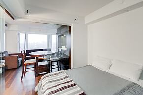 Amazing Royal Suites Yorkville