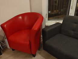 Amazing Royal Suites Yorkville