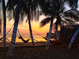 The Cantamar Beach Hostel