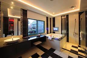 Roman Vacation Motel