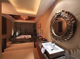 Roman Vacation Motel