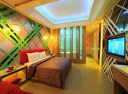 Roman Vacation Motel