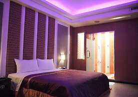 Roman Vacation Motel