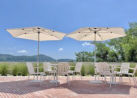 Hotel SangSang & Private SangSang Pool Villa