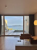 Hotel SangSang & Private SangSang Pool Villa