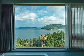 Hotel SangSang & Private SangSang Pool Villa