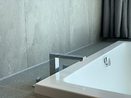 Hotel SangSang & Private SangSang Pool Villa