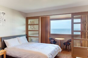 Fantastic Ocean View Sydney Hotel