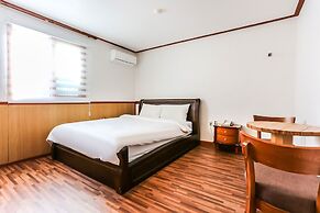 Fantastic Ocean View Sydney Hotel