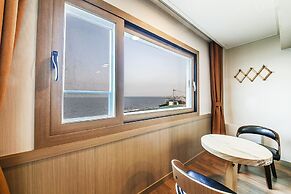 Fantastic Ocean View Sydney Hotel