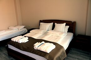 Hotel Lazi