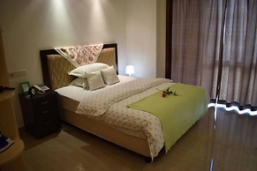 Lingnaying Business Apartment