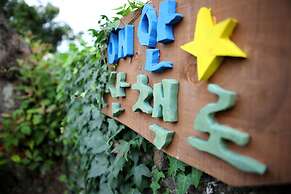 Lime Orange Vill Pension