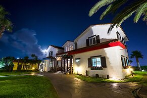 Lime Orange Vill Pension