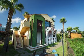 Lime Orange Vill Pension